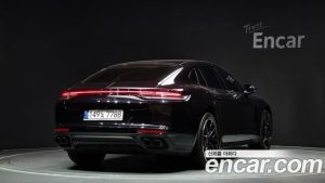 Porsche Panamera 4.0 GTS 2023 года из Южной Кореи