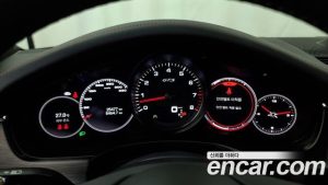 Porsche Panamera 4.0 GTS 2023 года из Южной Кореи