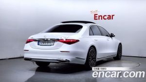 Mercedes-Benz S-Class S580L 4MATIC 2024 года из Южной Кореи