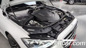 Mercedes-Benz S-Class S580L 4MATIC 2024 года из Южной Кореи