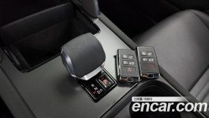 Land Rover Discovery Sport P250 Dynamic SE 2024 года из Южной Кореи