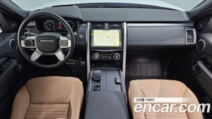 Land Rover Discovery P360 Dynamic HSE 2024 года из Южной Кореи