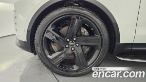 Land Rover Discovery P360 Dynamic HSE 2024 года из Южной Кореи