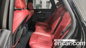 Audi SQ5 3.0 TFSI 4WD 2023 года из Южной Кореи