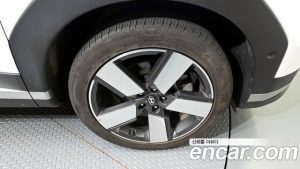 Hyundai Santafe Бензин 2.5T 2WD 2024 года из Южной Кореи