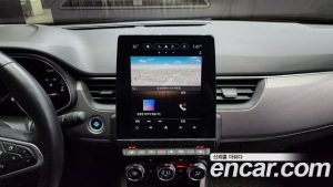 Renault-KoreaSamsung XM3 1.6 E-TECH Inspire 2023 года из Южной Кореи