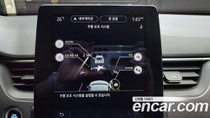Renault-KoreaSamsung XM3 1.6 E-TECH Inspire 2023 года из Южной Кореи