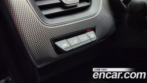Renault-KoreaSamsung XM3 1.6 E-TECH Inspire 2023 года из Южной Кореи