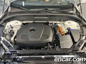 Volvo XC60 T8 Ultra Bright 2025 года из Южной Кореи