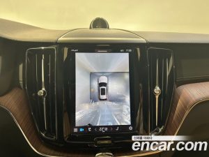 Volvo XC60 T8 Ultra Bright 2025 года из Южной Кореи