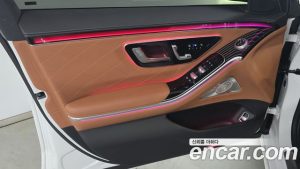 Mercedes-Benz S-Class S580L 4MATIC 2024 года из Южной Кореи