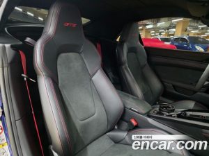 Porsche 911 CARRERA 4 GTS Cabriolet 2024 года из Южной Кореи