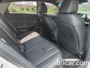Hyundai AVANTE 1.6 2024 года из Южной Кореи