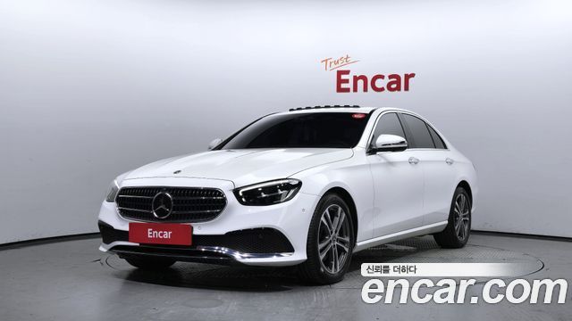 Mercedes-Benz E-Class E250 Avantgarde 2023 года из Кореи
