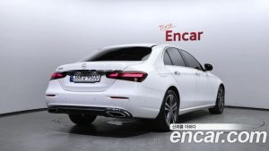 Mercedes-Benz E-Class E250 Avantgarde 2023 года из Южной Кореи