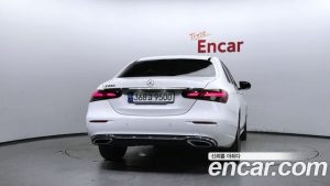 Mercedes-Benz E-Class E250 Avantgarde 2023 года из Южной Кореи