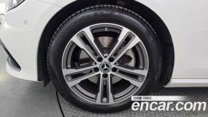 Mercedes-Benz E-Class E250 Avantgarde 2023 года из Южной Кореи