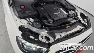 Mercedes-Benz E-Class E250 Avantgarde 2023 года из Южной Кореи