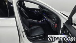 Mercedes-Benz E-Class E250 Avantgarde 2023 года из Южной Кореи