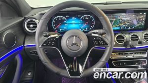 Mercedes-Benz E-Class E250 Avantgarde 2023 года из Южной Кореи