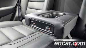 Renault-KoreaSamsung QM6 2.0 LPe LE Signature 2WD 2022 года из Южной Кореи