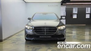 Mercedes-Benz S-Class S580L 4MATIC 2024 года из Южной Кореи
