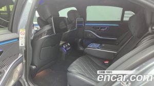 Mercedes-Benz S-Class S580L 4MATIC 2024 года из Южной Кореи