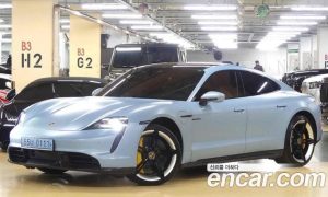 Porsche Taycan Turbo S 2023 года из Южной Кореи
