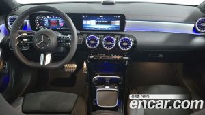 Mercedes-Benz CLA-Class CLA250 4MATIC 2025 года из Южной Кореи