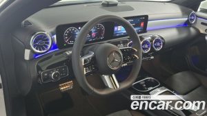 Mercedes-Benz CLA-Class CLA250 4MATIC 2025 года из Южной Кореи