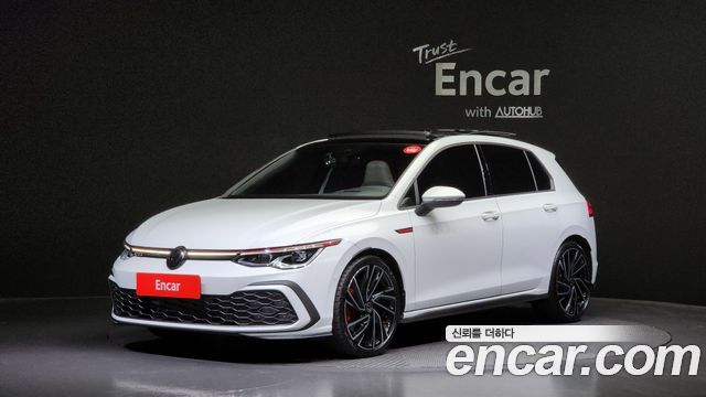 Volkswagen Golf 2.0 GTI 2024 года из Кореи