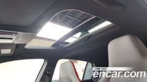 Volkswagen Golf 2.0 GTI 2024 года из Южной Кореи