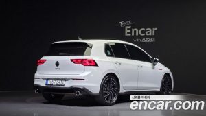Volkswagen Golf 2.0 GTI 2024 года из Южной Кореи