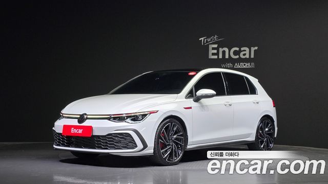 Volkswagen Golf 2.0 GTI 2024 года из Кореи