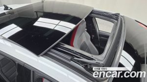 Volkswagen Golf 2.0 GTI 2024 года из Южной Кореи