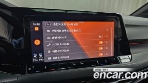 Volkswagen Golf 2.0 GTI 2024 года из Южной Кореи