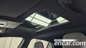 Volkswagen Golf 2.0 GTI 2024 года из Южной Кореи