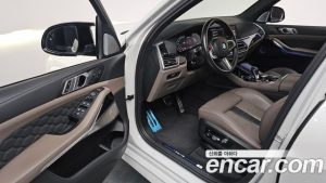 BMW X5M 4.4 Competition 2023 года из Южной Кореи
