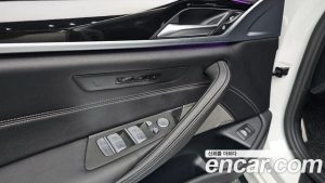BMW 5-Series 530i xDrive M Sport 2023 года из Южной Кореи