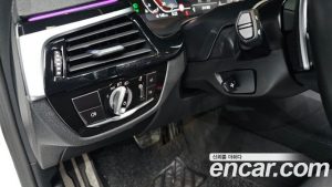 BMW 5-Series 530i xDrive M Sport 2023 года из Южной Кореи