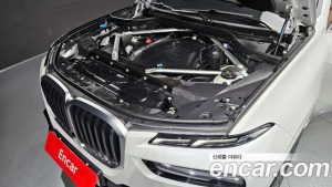 BMW X7 xDrive 40i M Sport 7-Seater 2025 года из Южной Кореи