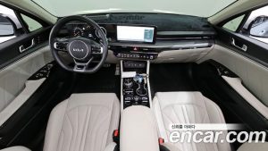 Kia K5 1.6 Turbo 2025 года из Южной Кореи