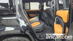 Land Rover Defender 130 P400 X- HSE 2023 года из Южной Кореи
