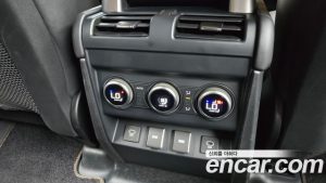 Land Rover Defender 130 P400 X- HSE 2023 года из Южной Кореи