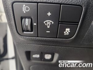 Kia K5 Prestige 2025 года из Южной Кореи