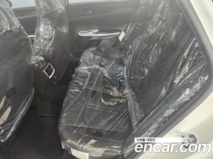 Kia K5 Prestige 2025 года из Южной Кореи