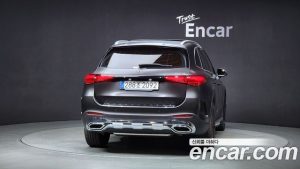 Mercedes-Benz GLC-Class GLC300 4MATIC AMG Line 2025 года из Южной Кореи