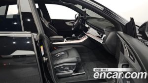 Audi Q8 55 TFSI 4WD Premium 2023 года из Южной Кореи