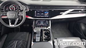 Audi Q8 55 TFSI 4WD Premium 2023 года из Южной Кореи