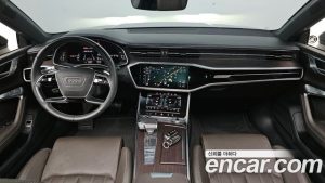 Audi A7 55 TFSI 4WD Premium 2023 года из Южной Кореи